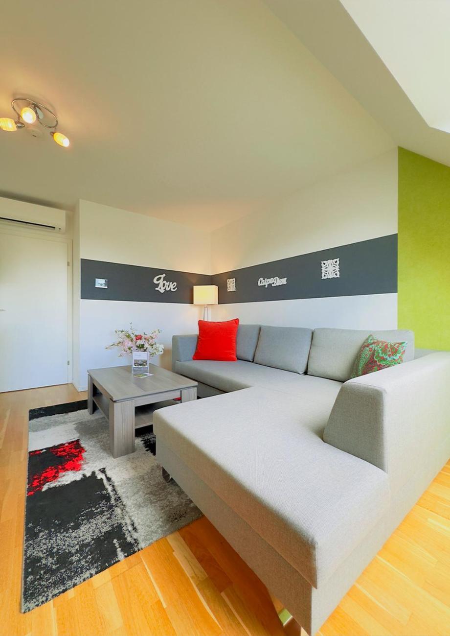 Elegant Duplex Danube Canal * Viena